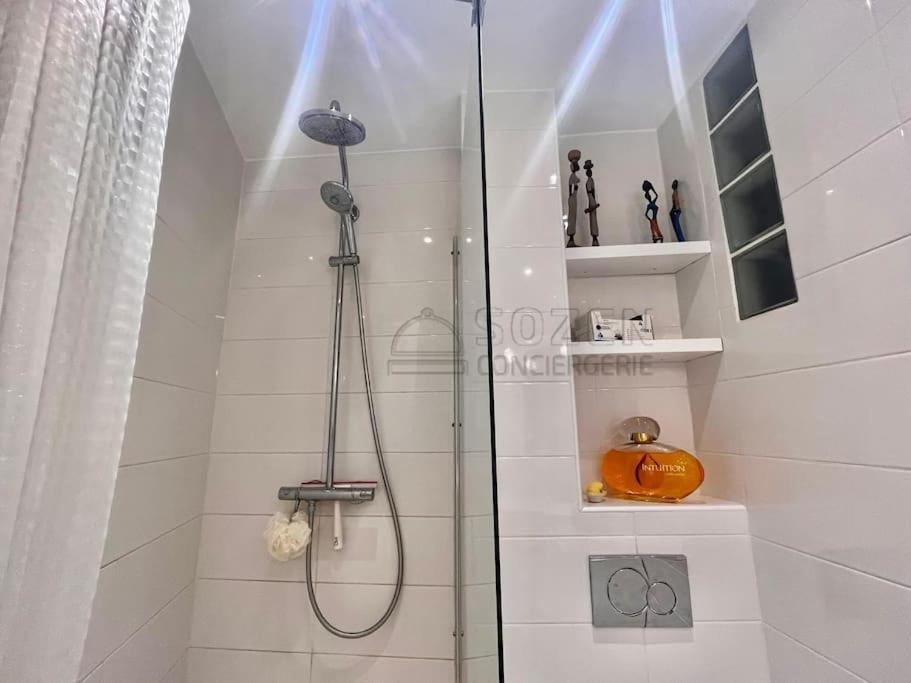 Appartement Le Montmartre 18